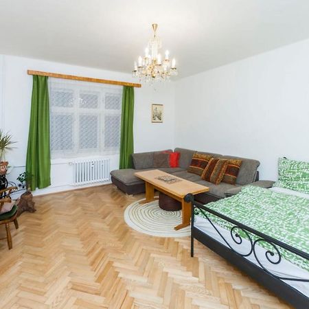 Fairytale Apartment Under The Castle - 5 Min City! เชสกี้ครุมลอฟ ภายนอก รูปภาพ
