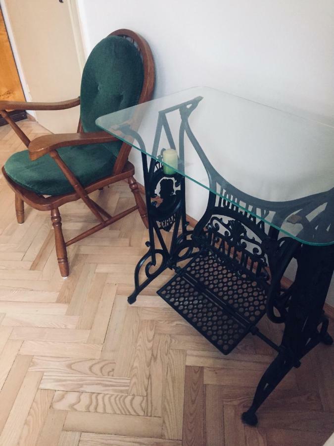 Fairytale Apartment Under The Castle - 5 Min City! เชสกี้ครุมลอฟ ภายนอก รูปภาพ